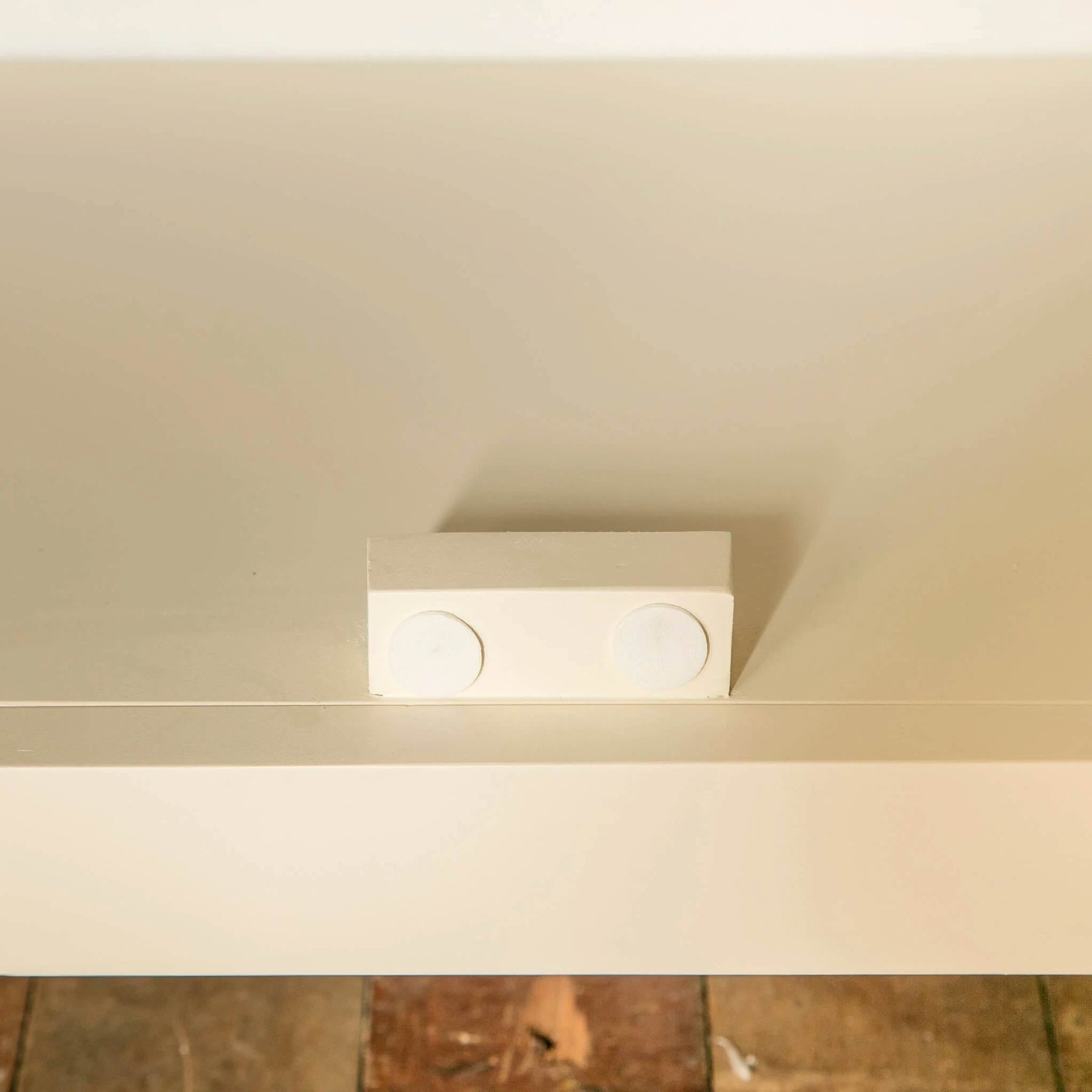 Farrow Cream 2 cupboard 2 drawer mini sideboard unit cupboard catches bottom