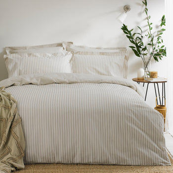 Erika Duvet Set