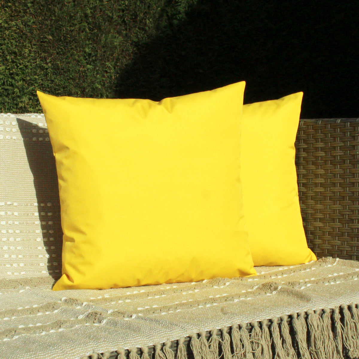 Wrap 43X43 Outdoor Polyester Cushion Yellow 2 Pack