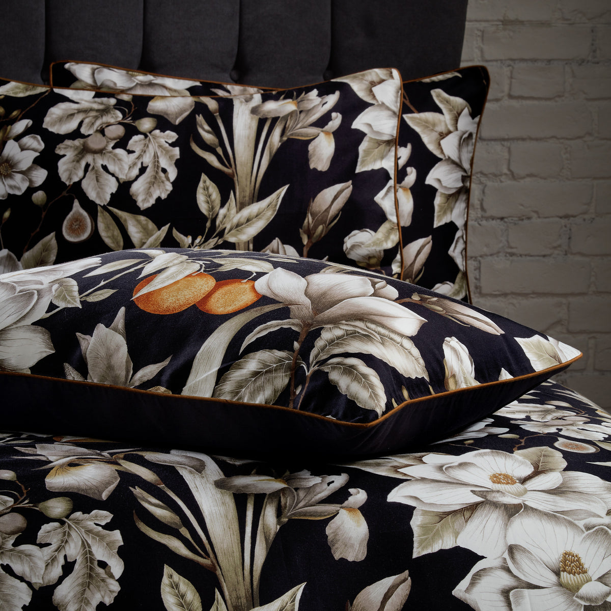 Lavish Garden Cotton Duvet Set