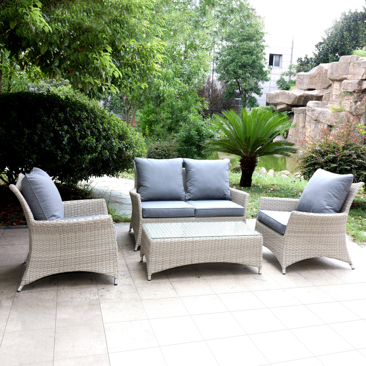 Lisbon Deluxe 4 Seater Outdoor Lounging Coffee Set
