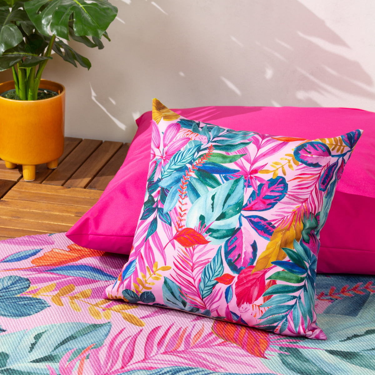 Psychedelic 43cm Reversible Outdoor Polyester Cushion