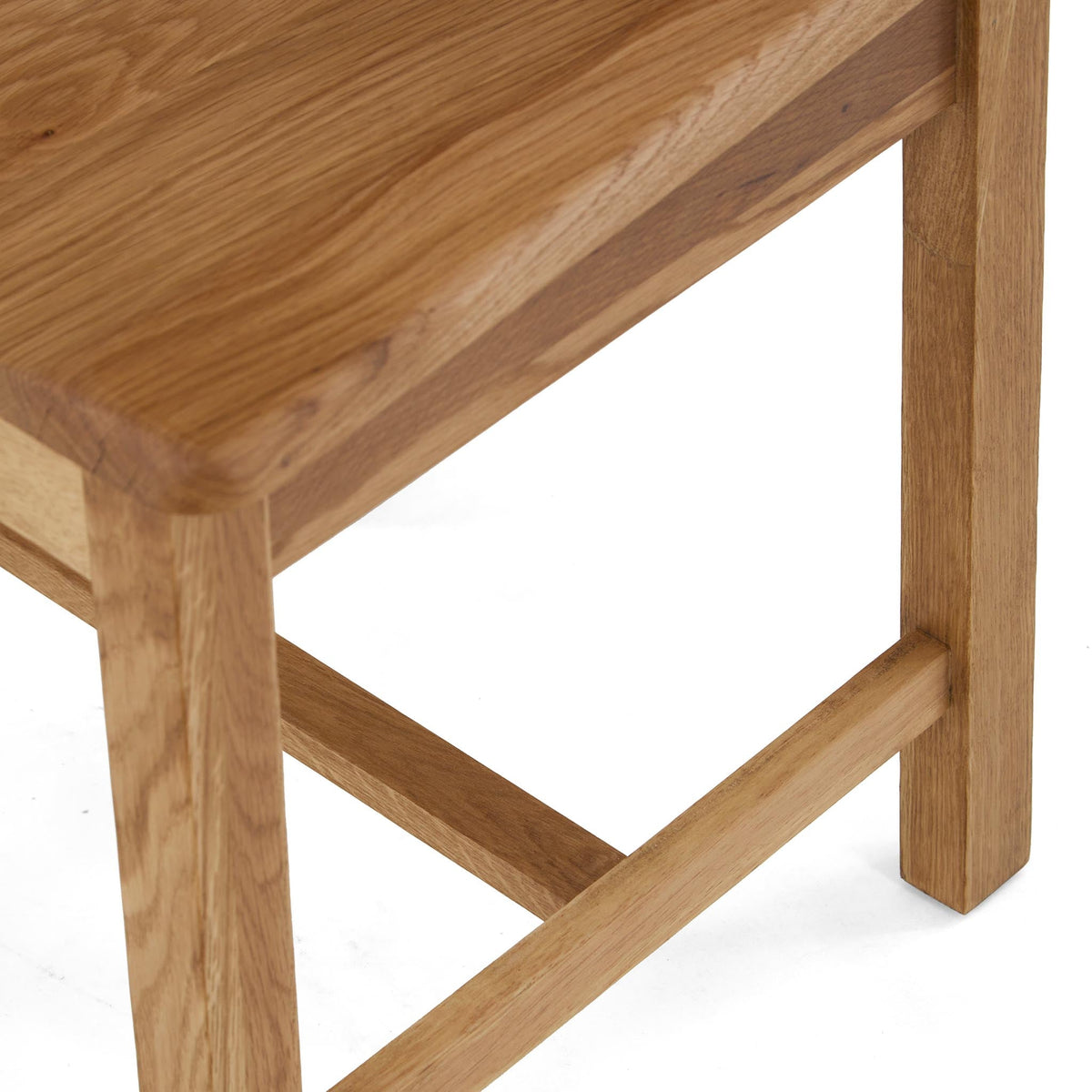 Zelah Oak Crossed-Back Dining Chair - Close up of seat and legs of chair
