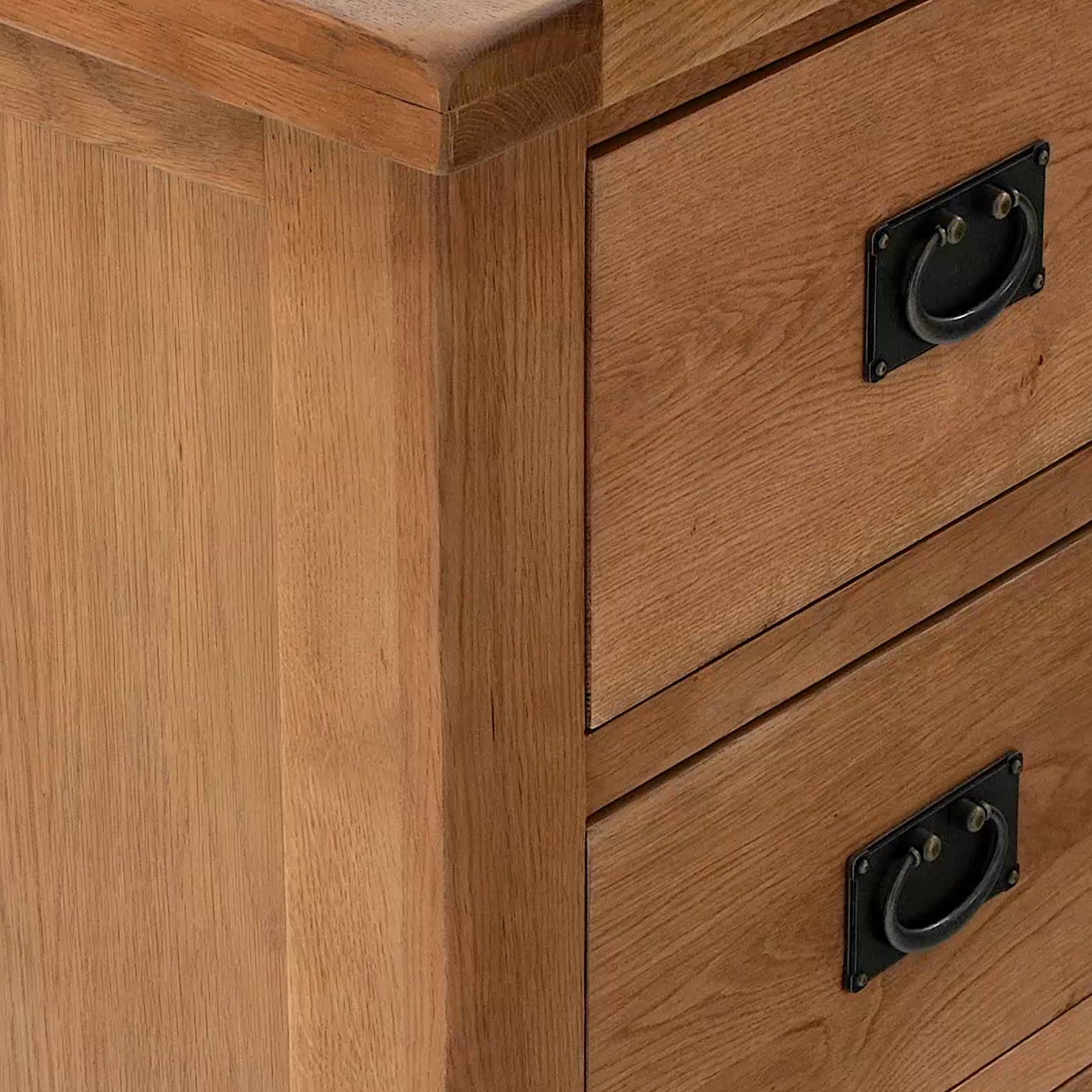 Zelah Oak 2 over 3 Drawer Chest
