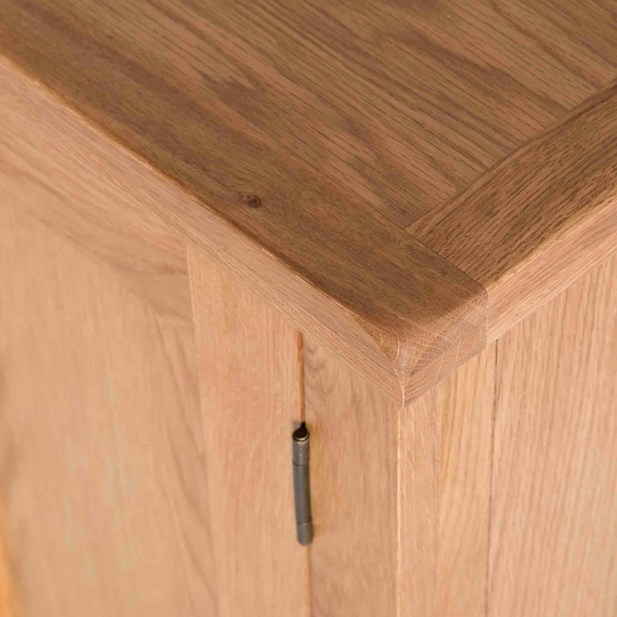 Surrey Oak Small Cupboard - Corner of top of cupboard