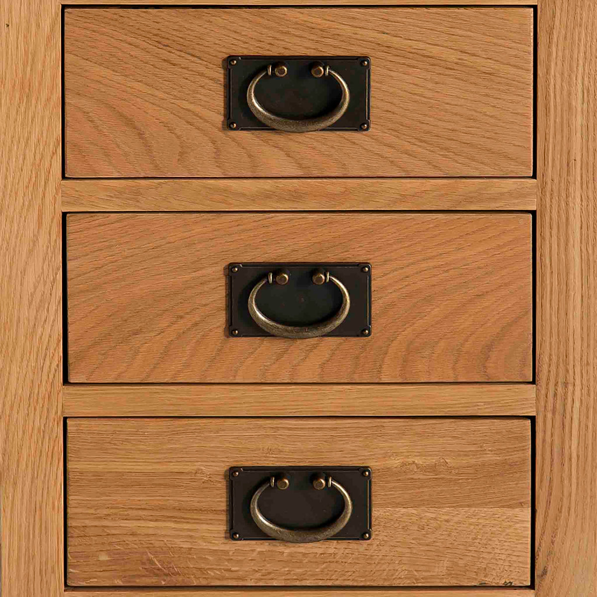 Surrey Oak Bedside Table - Close up of drawer fronts