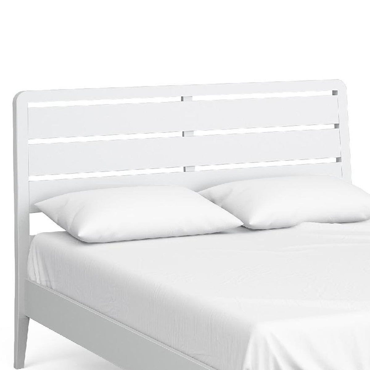 Chester White Painted 4ft 6 Double Bed Frame - Close up of headboard