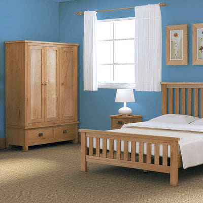 Lanner Oak Triple Wardrobe & Drawers