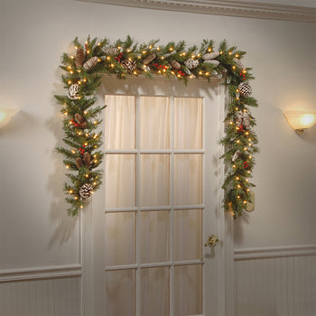 Frosted Berry 9ft Warm White LED Garland