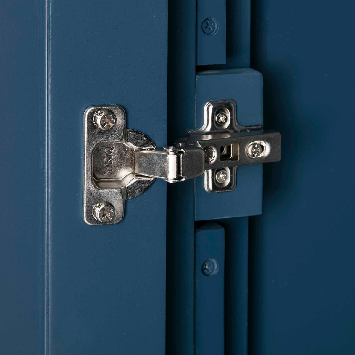 Stirling Blue Double Wardrobe - Close up of wardrobe door hinge
