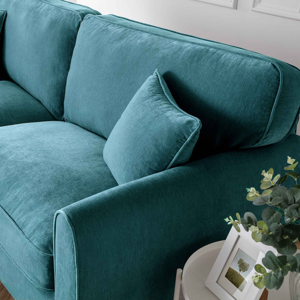 Ada Emerald 2 Seater Sofa lifestyle image