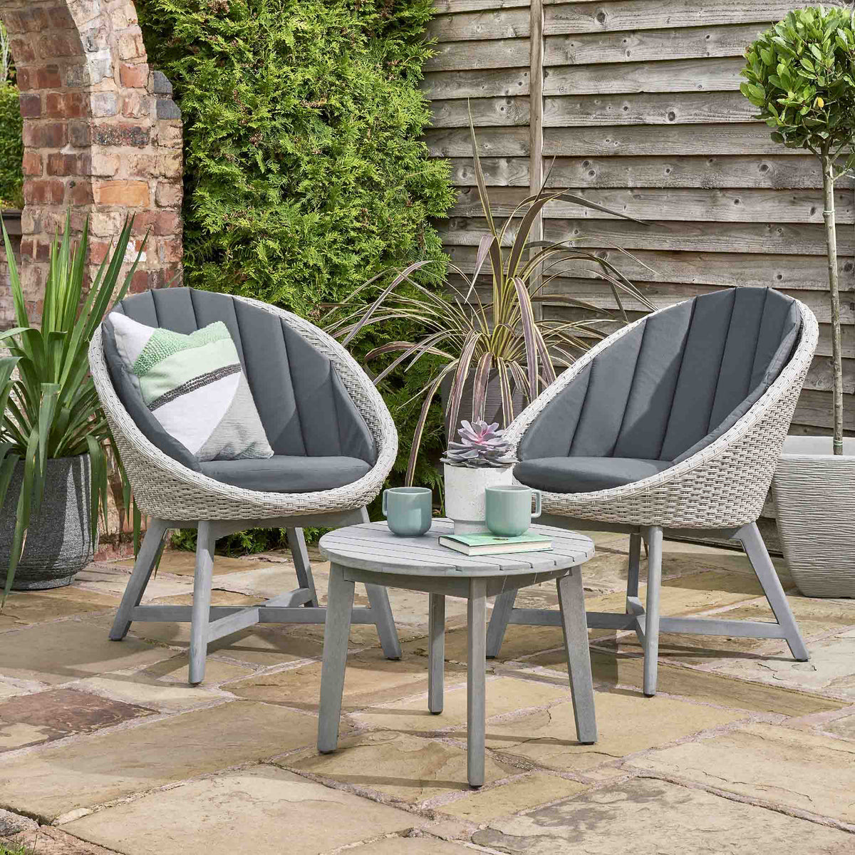 Chatsworth Curved Rattan Bistro Set - Lifestyle
