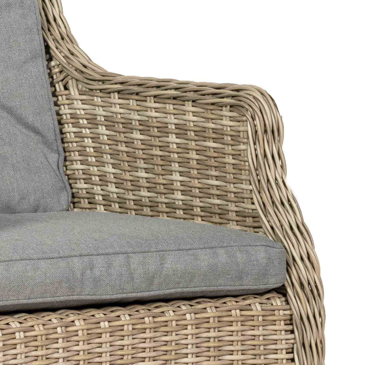 Wentworth 4 Seat 110cm Highback Rattan Garden Dining Set close up of rattan