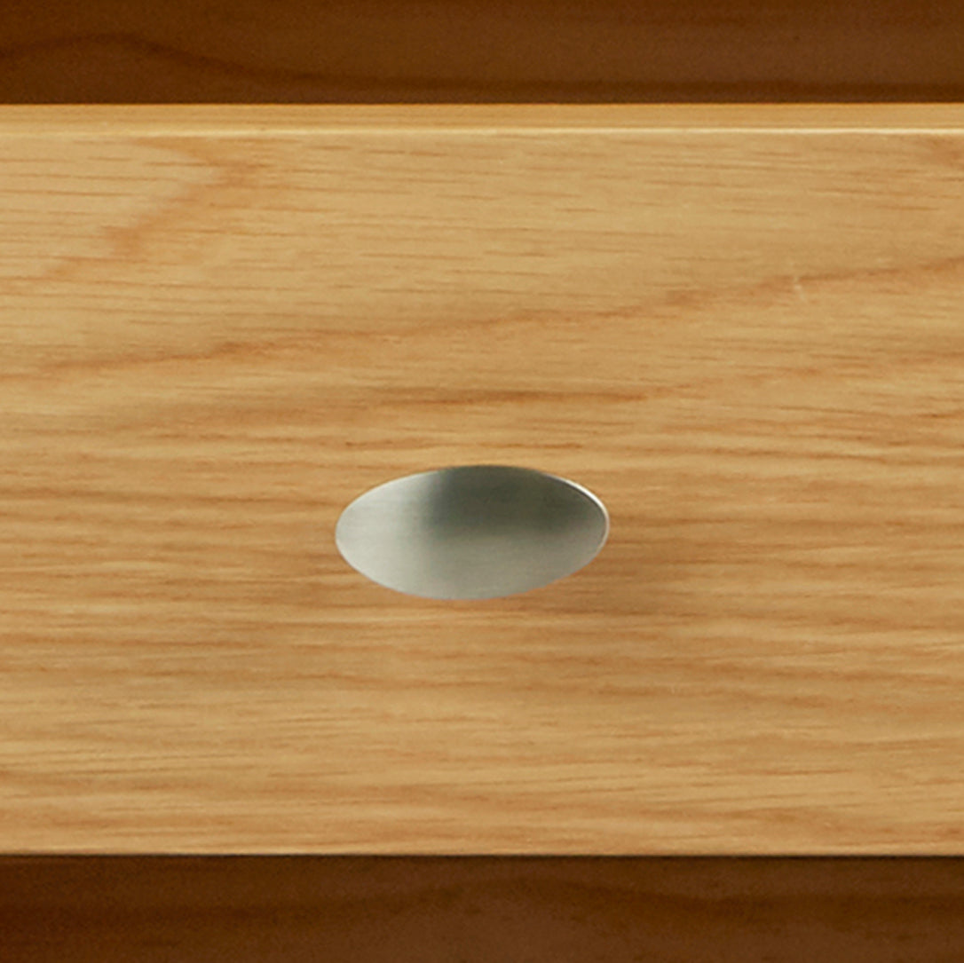 Alba Oak 5 Drawer Tallboy - Close up of drawer handle