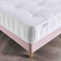 corner close up of the Roseland Sleep Bella Pocket Mattress